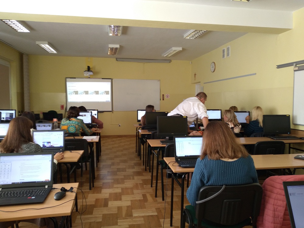 Grupa szkoleniowa z oddziału PCEN w Rzeszowie