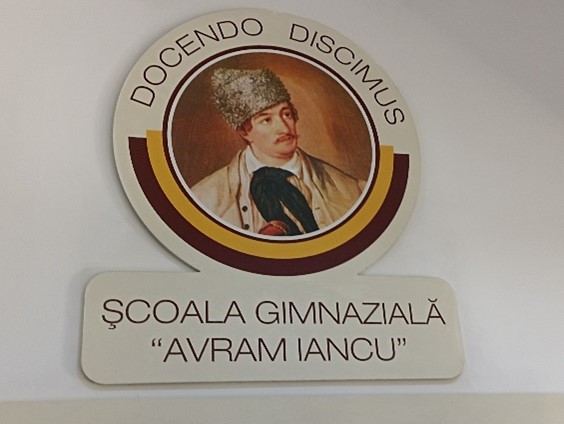 wizyta w szkole średniej im. Avrama Iancu – przykład dobrych praktyk w zakresie promowania zrównoważonych zachowań poprzez projekty ERASMUS+